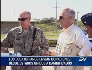 Tải video: Ecuatorianos envían desde Estados Unidos donaciones - web