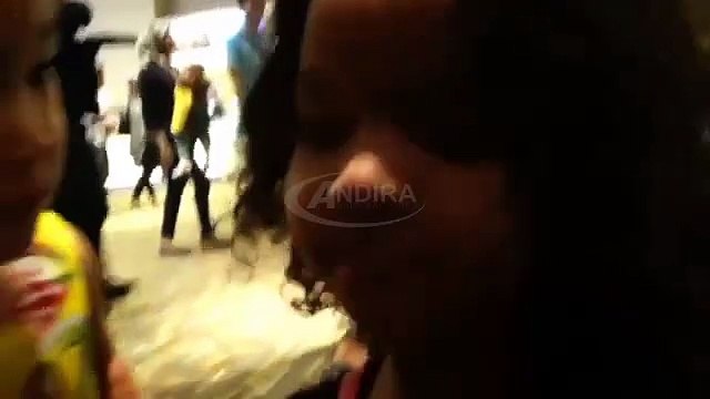 Senangnya Bilqis Khumairah Razak Jalan Jalan di Mall Sama Teman2nya l Ayu Ting Ting