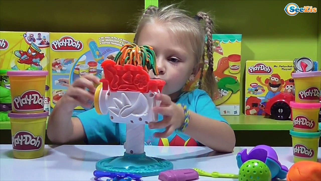 ✔ Плей До. Ярослава открывает новый набор пласти�