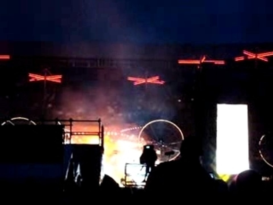 MUSE Parc des Princes 06/07 Part.4