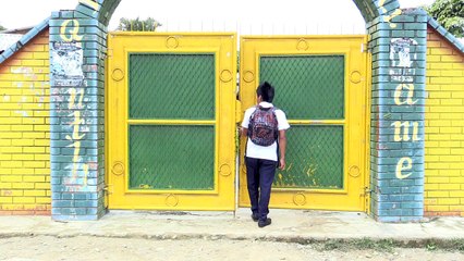 عودة فتيان مقاتلين الى حياتهم الطبيعية في اتنية ناسا