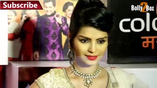 Hot Marathi Actress Navel Exposing | colors marathi dholkichya talavar 2016
