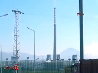 Greenpeace'ten 280 metrelik bacada eylem