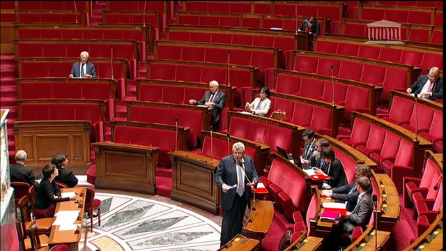 Question de Marie-Christine Dalloz, Député du Jura, sur la politique fiscale du gouvernement
