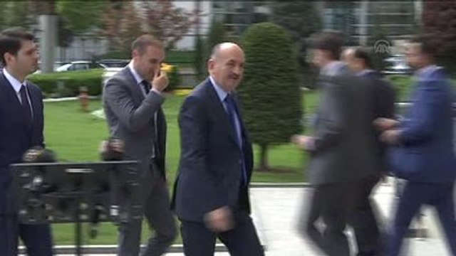 AK Parti Genel Sekreteri Gül Soruları Yanıtladı