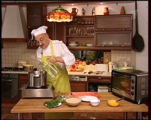 Сталик׃ плов с укропом и голяшками