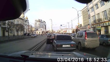 Un road rage qui ne se termine pas comme prévu !