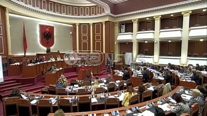 Ermira Mehmeti flet për përgjimin dhe përlotet