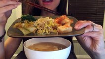 ASMR Eating Sounds - Soegugi Muguk Korean Beef and Radish Soup with Kimchi Eating Sounds of ASMR