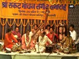 Ghulam Ali performs in Varanasi despite protests by right-wing group