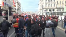 Les jeunes manifestent (encore) contre la loi Travail