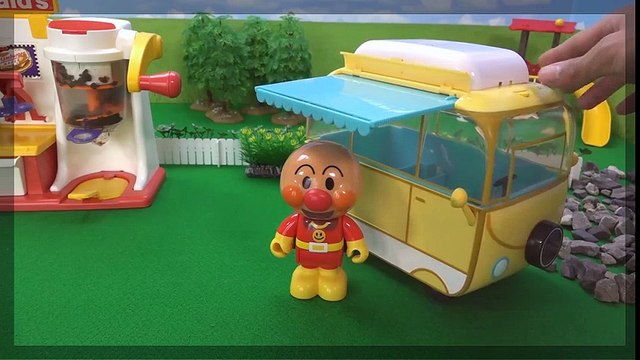 Anpanman y Mcdonald's juguetes, Burger hacer / Miniatura McDonalds Hamburguesa Maker! | HD