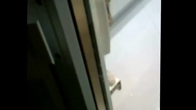 ОЧЕНЬ УМНЫЙ КОТ! ВЫРУЧИЛ ХОЗЯИНА! VERY clever cat! Rescued the boss!