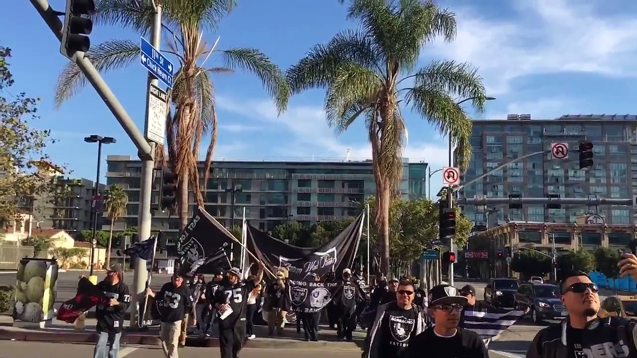 L.A. Raider Nation rallies to Bring Back the Los Angeles Raiders 12-20-15