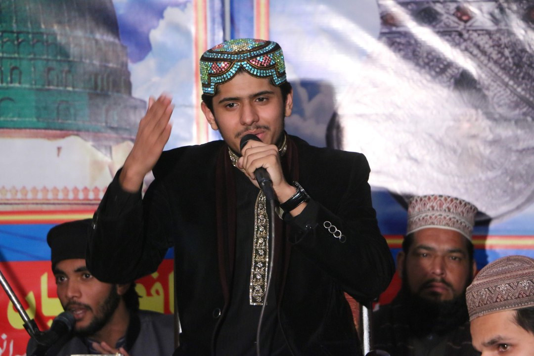 Meri roh pai  rab rab by Umair Zubair Qadri 2016 Mehfil Naat Pumpan wali Pul Sahiwal Sargodha 2015