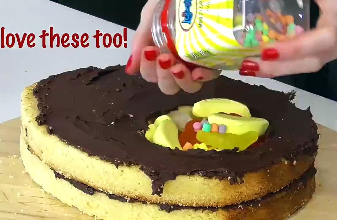 Un gateau KINDER géant