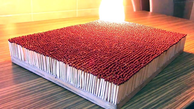 Défi à la con, brûler 6000 allumettes d'un coup!!!