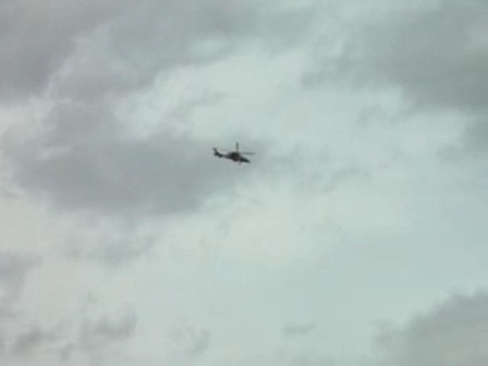 Eurocopter Tigre - looping - bourget