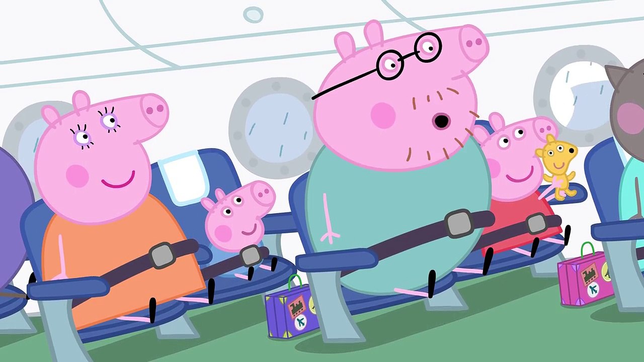 Peppa Pig - Flying On Holiday (clip)