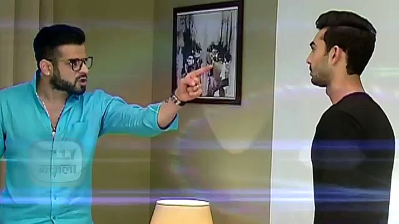 Raman SLAPS Adi Because Of Ishita - Ye Hai Mohabbatein