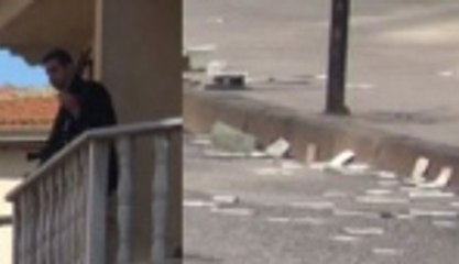 Çaldığı paraları havaya saçtı