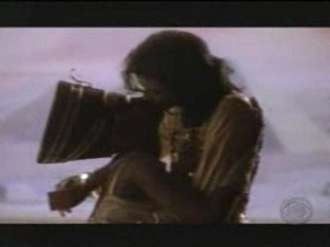 Gloria Estefan & James Ingram - I Just Cant Stop Loving You