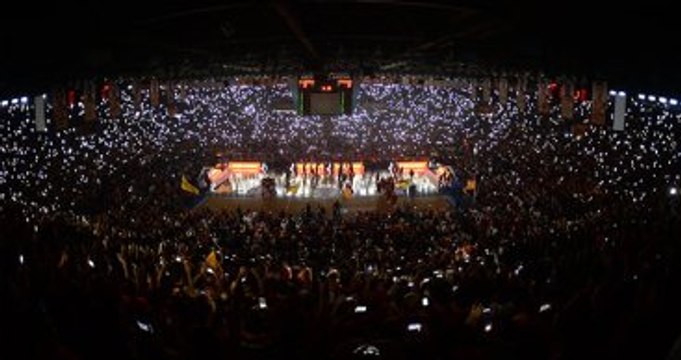 Galatasaray Taraftarı Tezahürat Yaptı: Türkiye Laiktir, Laik Kalacak