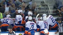 Hockey sur glace - Le coach des New York Islanders se prend un palet dans le nez