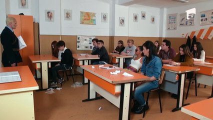 Alexandru Vișinescu, noul director al unui liceu din București!