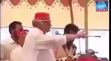 Bharr main Jaye Pakistan, Nawaz Sharif se Astifa kisi ka Baap bhi Nahi Le Sakta - Asfand Yar Wali Hate Speech