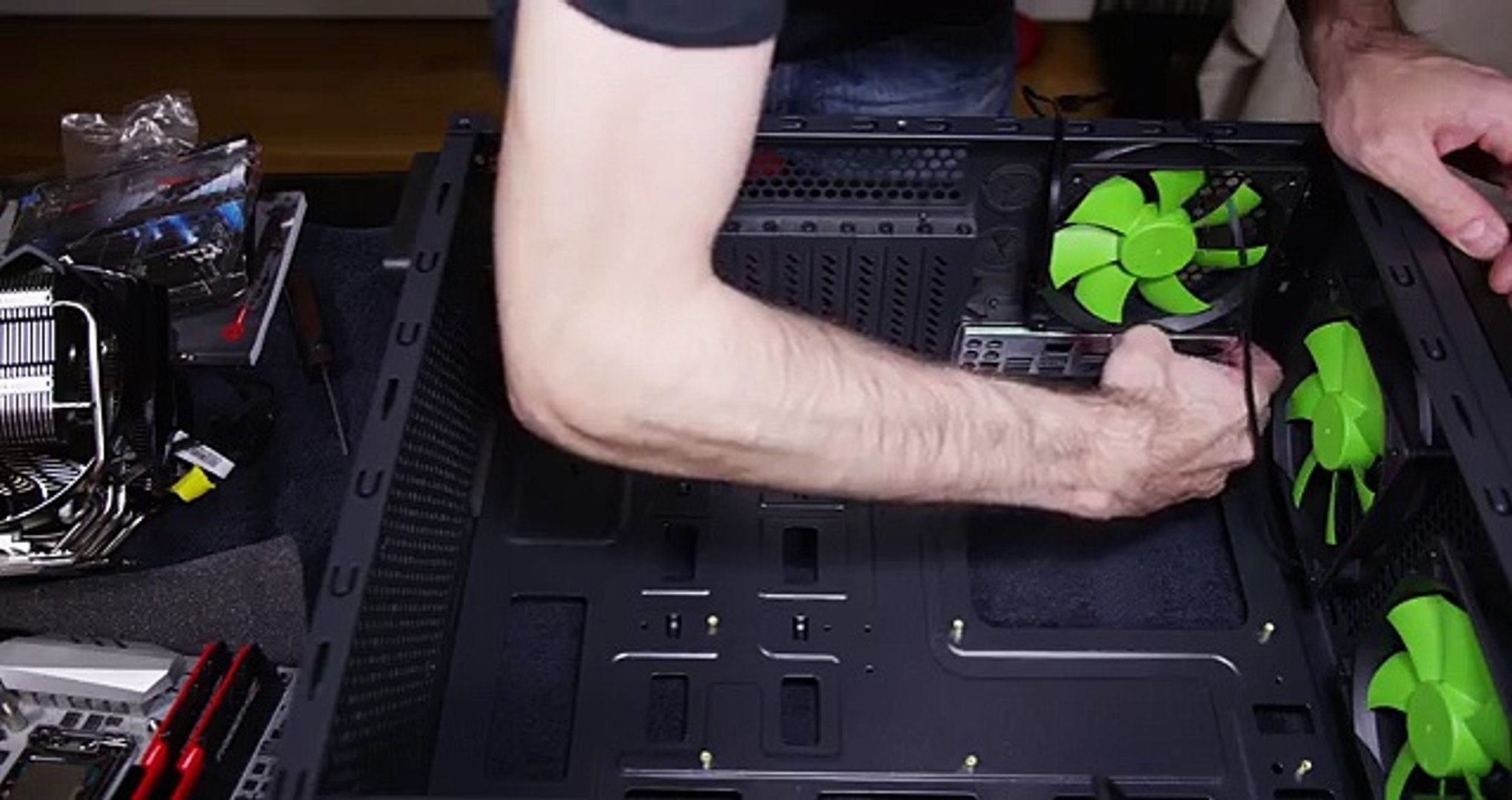 ⁣How To Build A Gaming PC 40