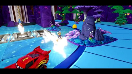 Disney Donald Duck Havin Fun w_ Disney Mickey Mouse Riding Car + Disney Pixar Cars Lightning Mcqueen