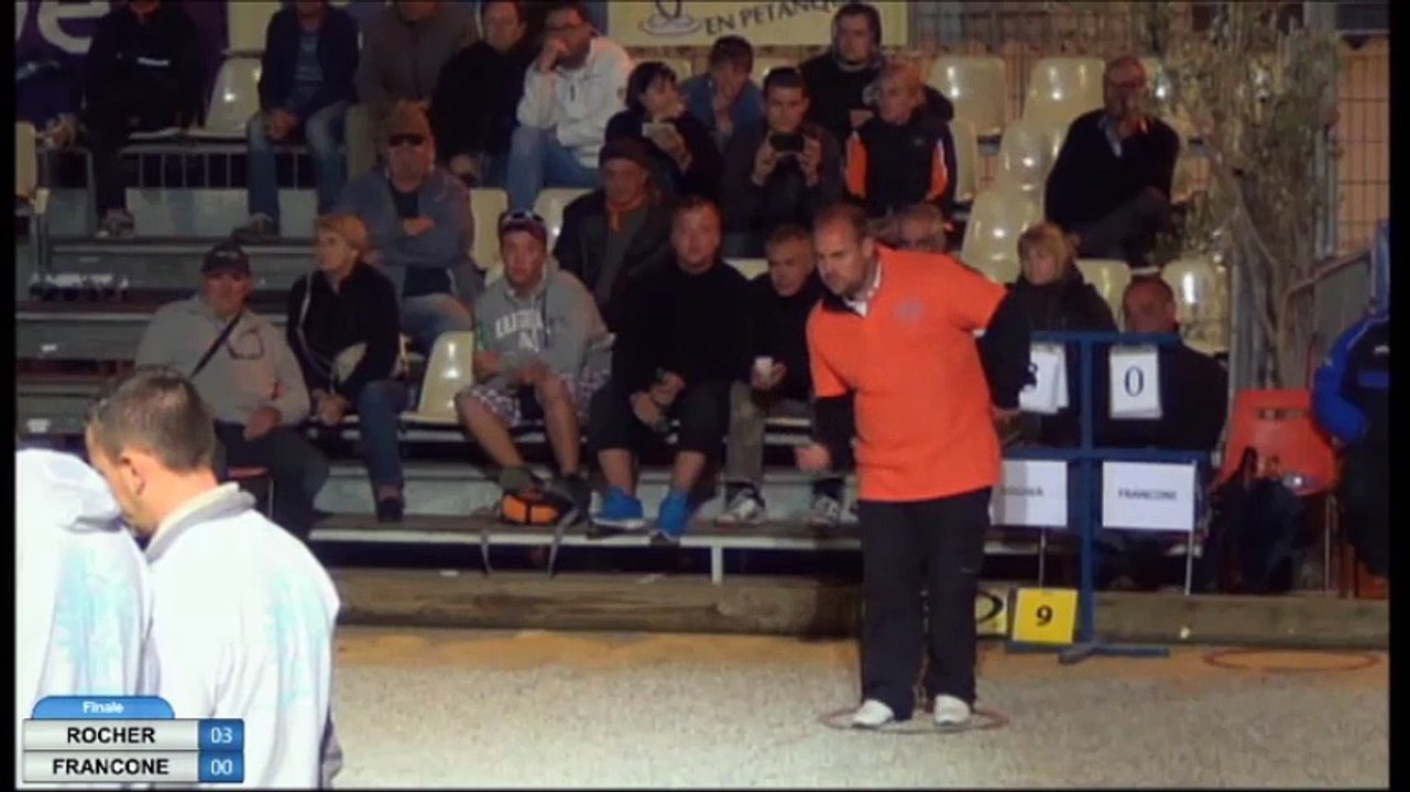 Quelques beaux gestes de la finale de l'International à pétanque de l'Olivier à Nyons