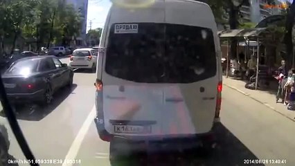 I miracoli esistono! Guardate cosa succede al secondo 26!