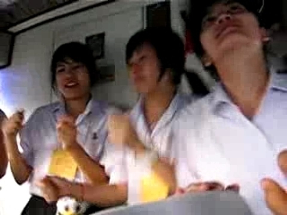 5 Dancing divas