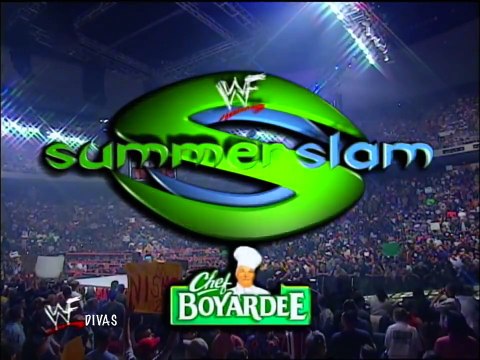 RAW- Trish Stratus vs. Lita - Strap Match 07.24.2000