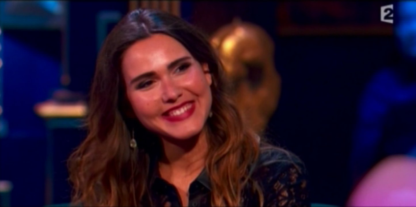 Les talents cachés de Joyce Jonathan ! - ZAPPING TÉLÉ DU 28/04/2016