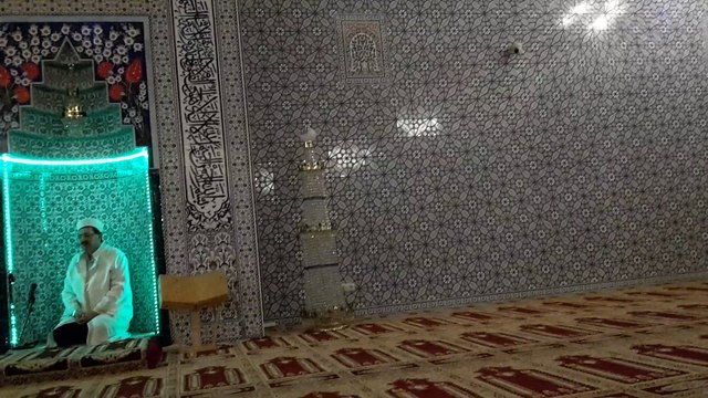 Yunus Emre Camii İmam Hatibi.