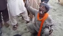OMG!!! Old Man Putting snake in the Nose-Funny Videos-Whatsapp Videos-Prank Videos-Funny Vines-Viral Video-Funny Fails-Funny Compilations-Just For Laughs