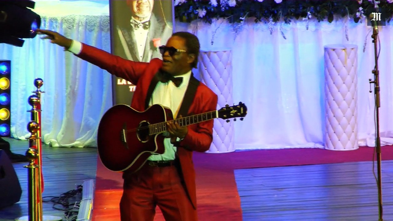 Décès de Papa Wemba: "Un sapologue reste un sapologue jusqu'à la mort "