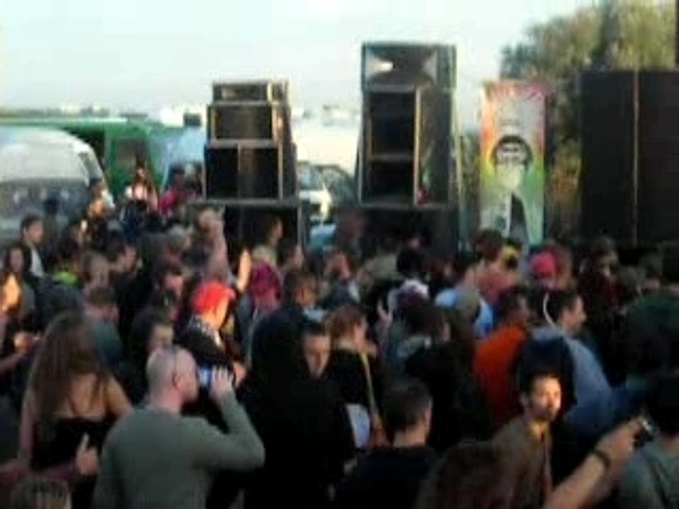 metek-pyrotek-arakneed 23.06.07