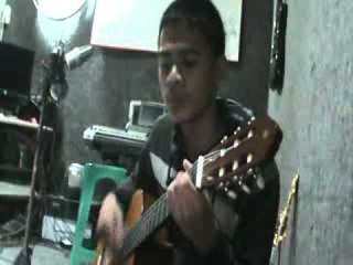 HIGHLIGHTS - Indonesian Idol 2012 - PRIANGGA_ANDREW_508280_1