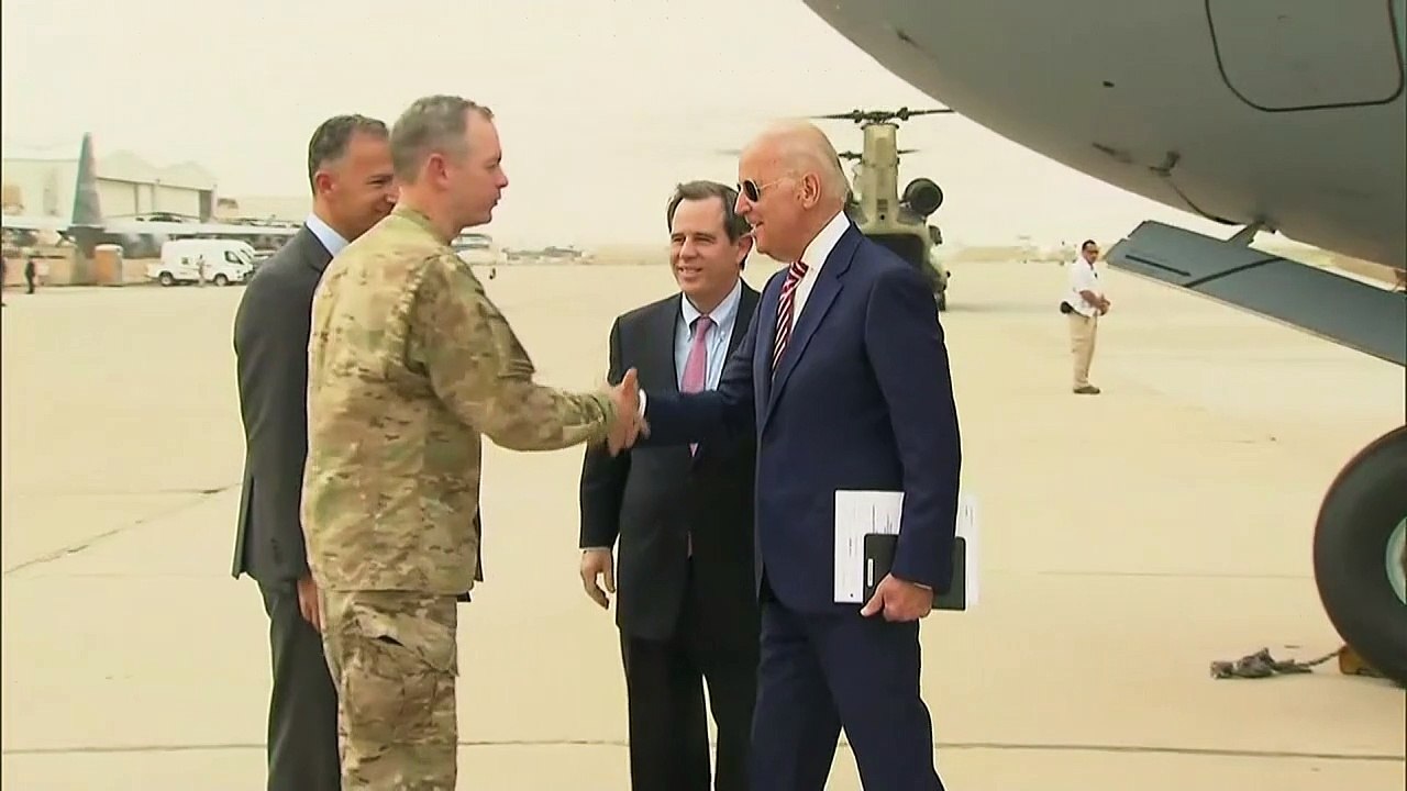 Vice-presidente dos EUA faz visita surpresa ao Iraque