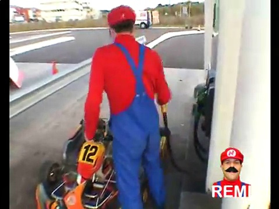 MARIO KART (REMI GAILLARD)