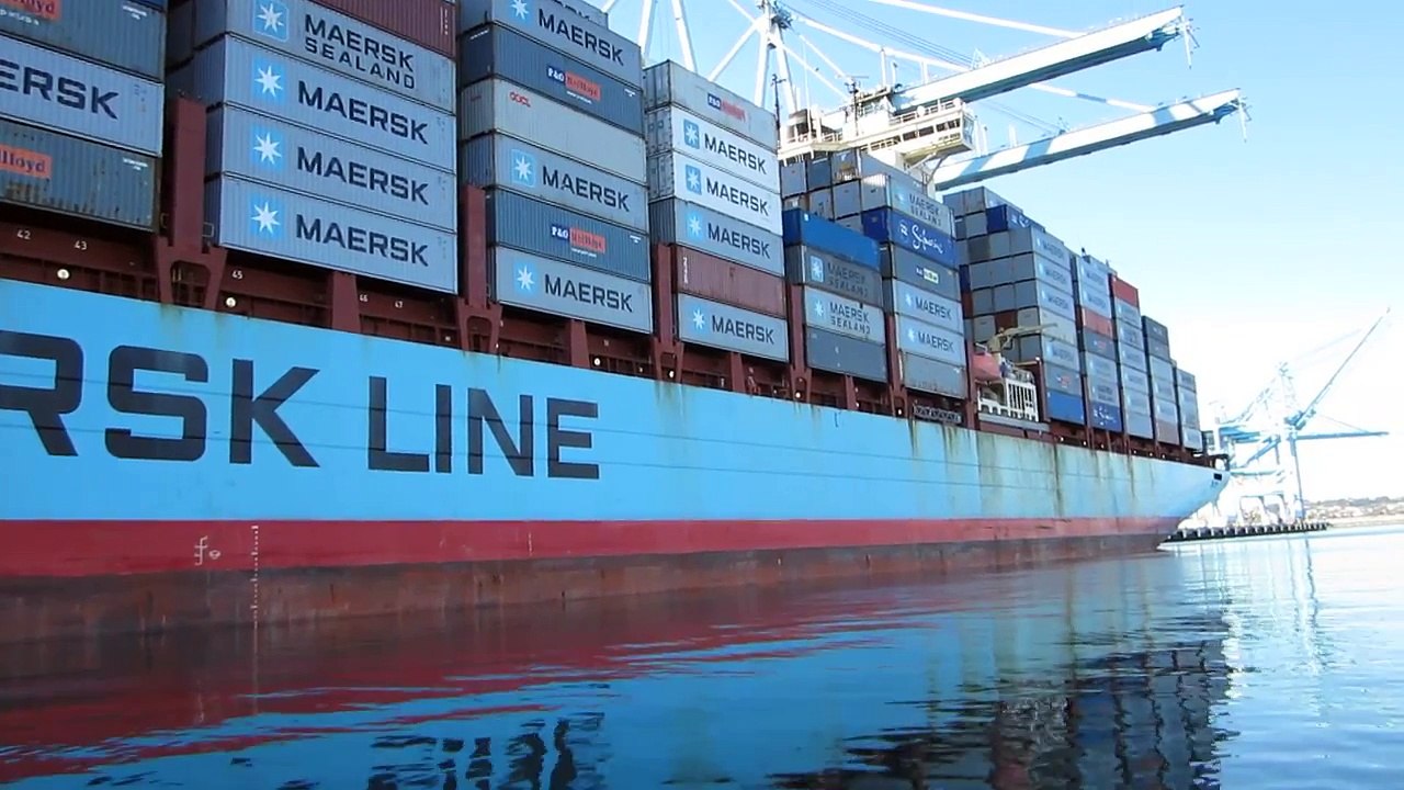Gerd Maersk at Pier 400 in port of Los Angeles