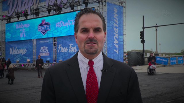 Dallas Cowboys draft RB Ezekiel Elliott