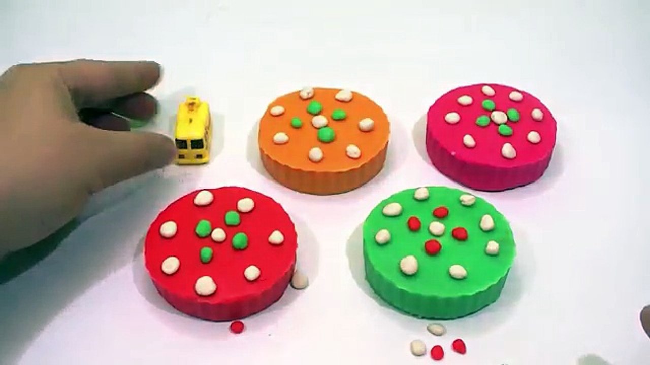 PLAY DOH KINDER COOKIE!!!- cars toys kinder surprise eggs peppa pig español vs minions