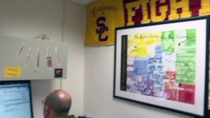 Economics expert comments on Apple results