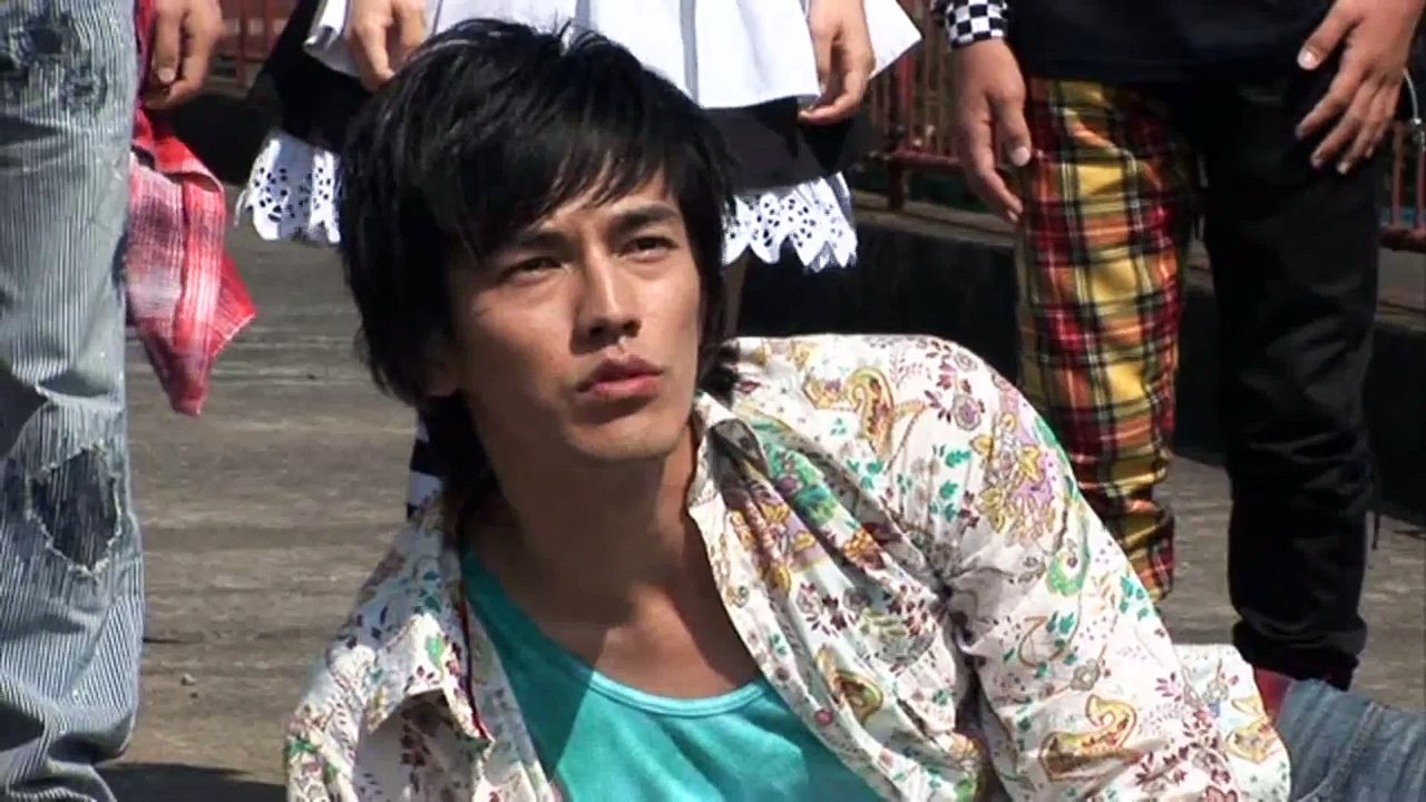 Female Disguise Unmask 14