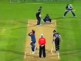 On of the Clever MS Dhoni Dismissed Jacob Oram Twice Off One Ball